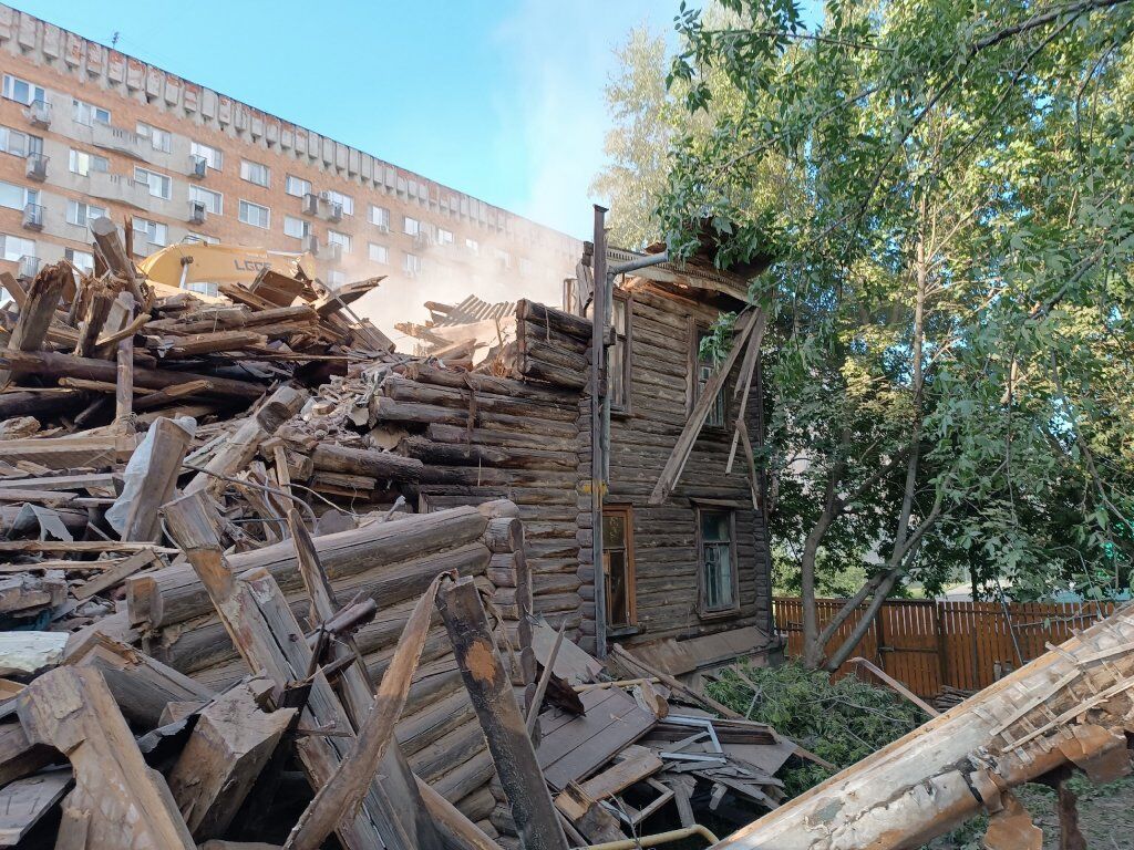 Исторический дом №131 на улице Горького снесли экскаватором в Нижнем Новгороде 