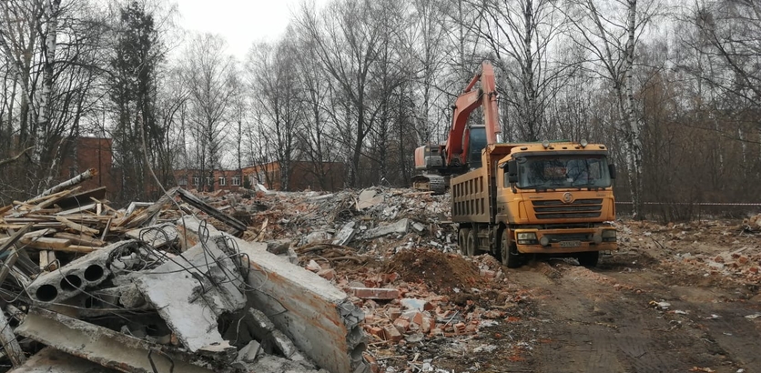Здание бывшего детсада демонтировали в Ленинском районе - фото 1