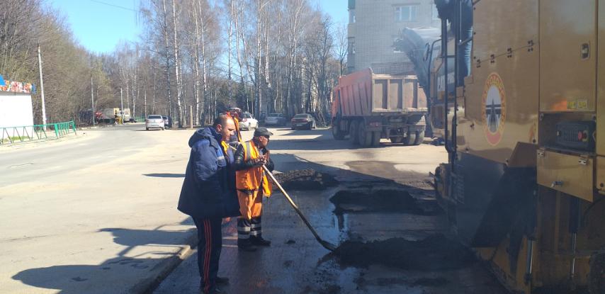 Масштабная кампания ямочного ремонта: 140 тысяч квадратных метров дорог восстановят в Нижнем Новгороде