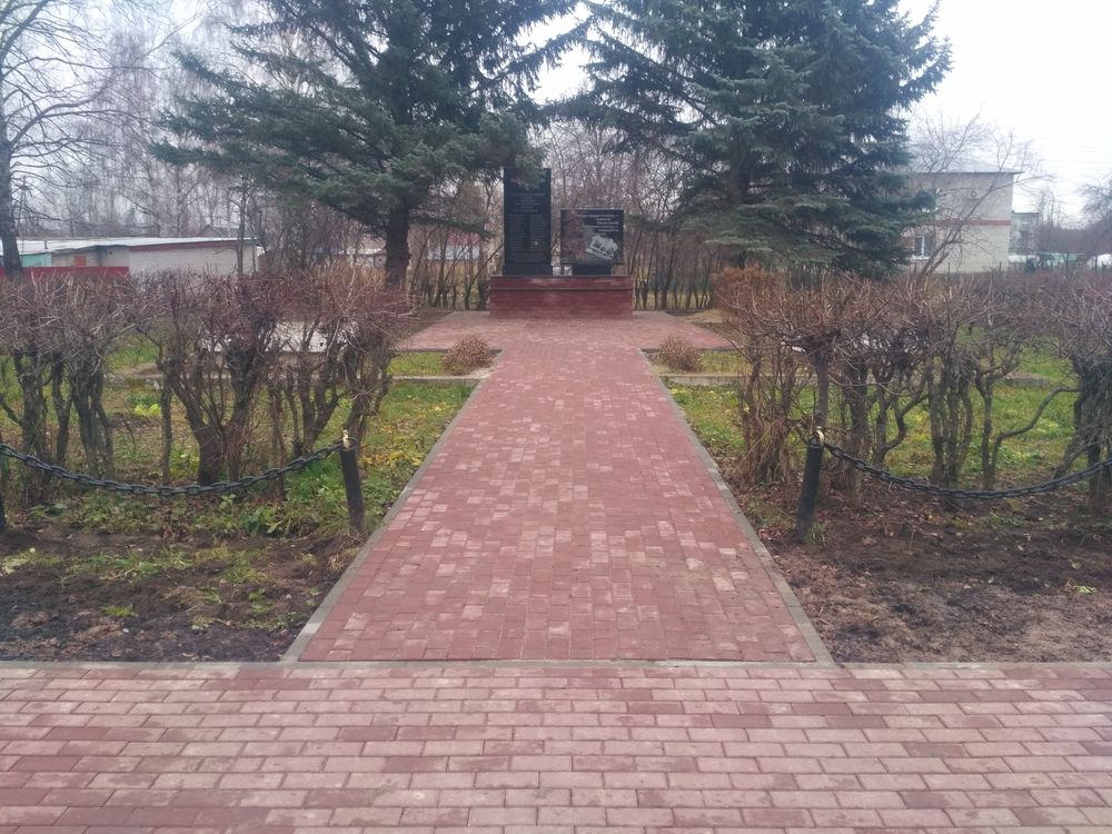 Торжественно открыт благоустроенный сквер в поселке Волжский Нижегородской области 