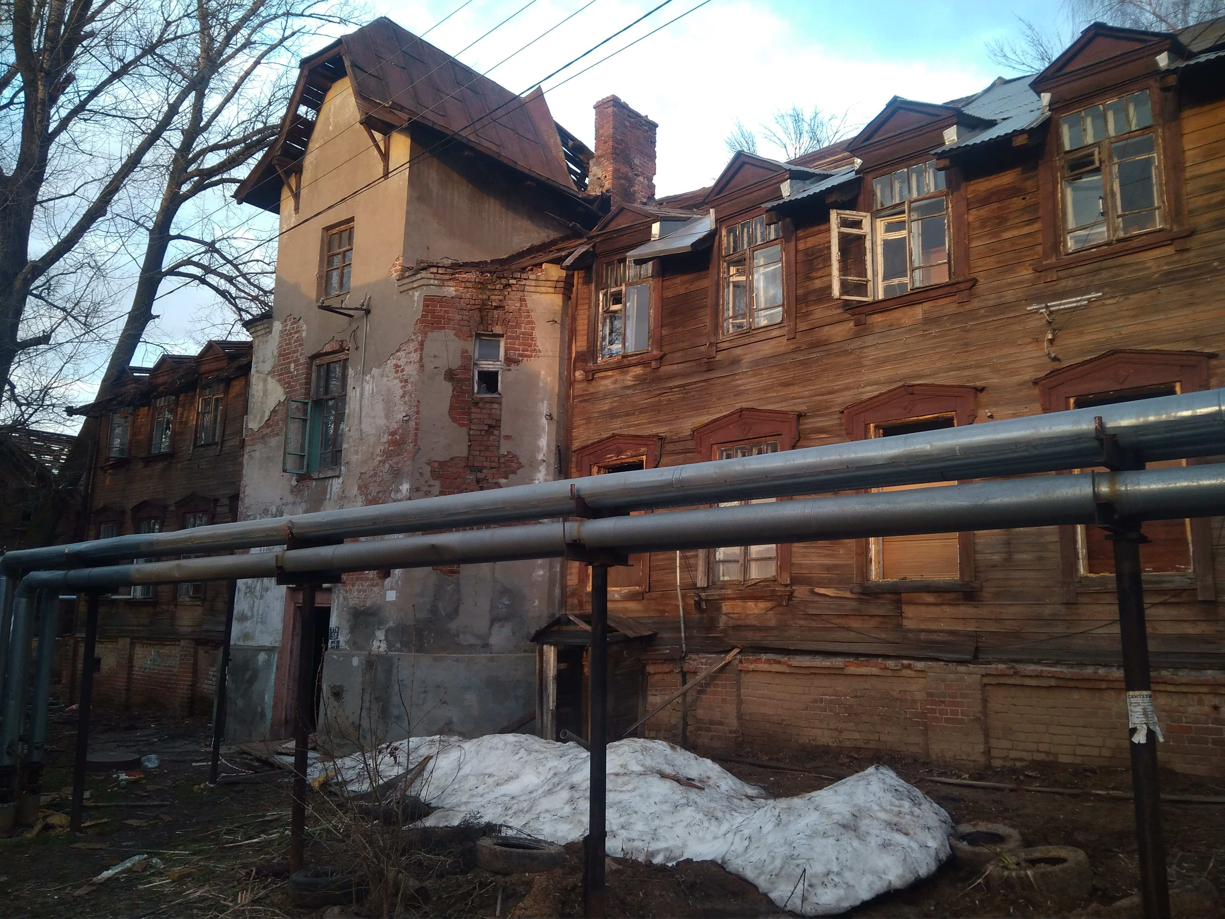 Скандал с расселением аварийного дома в Самарской области заинтересовал СК РФ - фото 1
