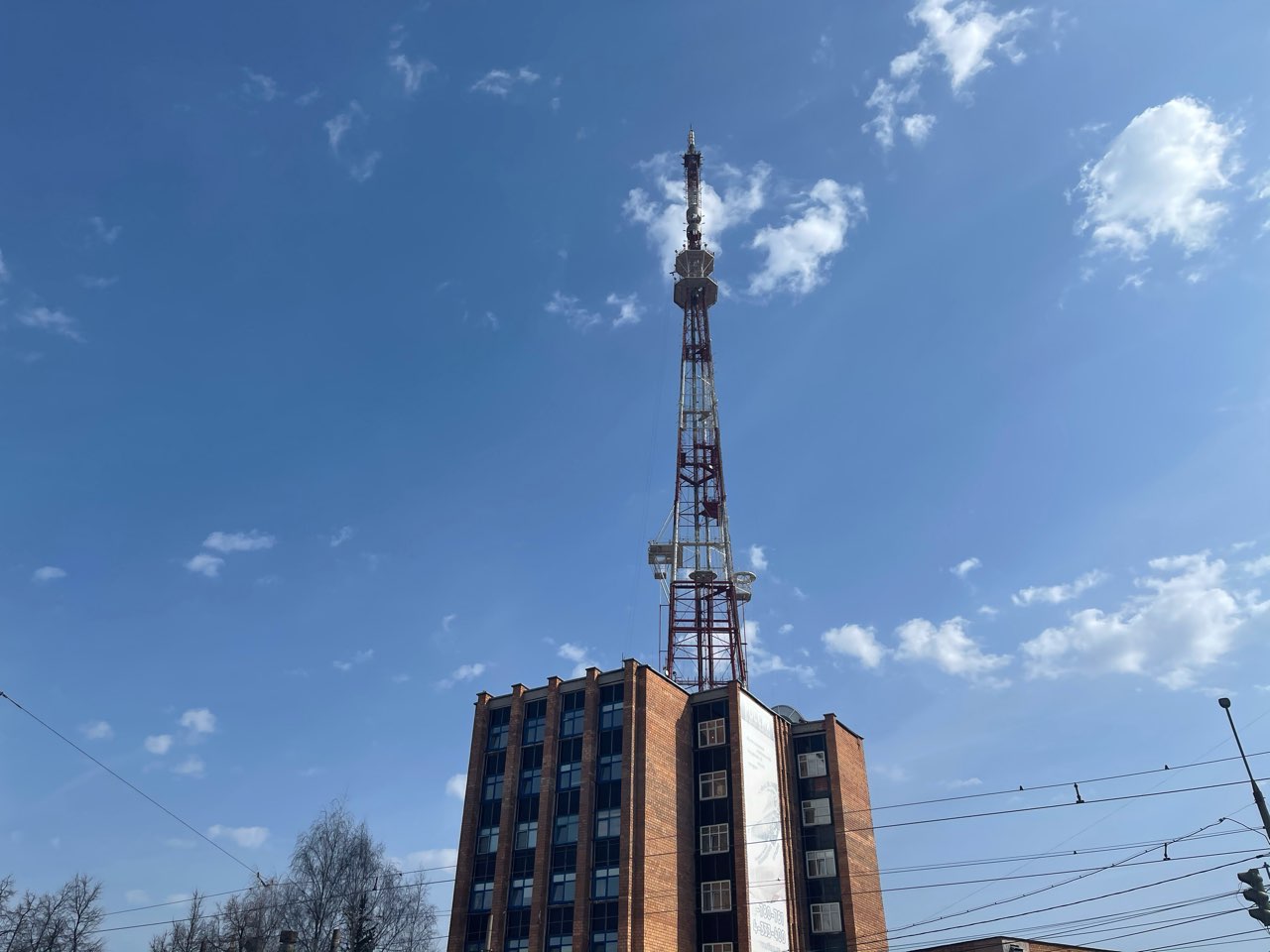 Счет матча «Локомотив» - «Крылья Советов» будут транслировать на нижегородской телебашне - фото 1