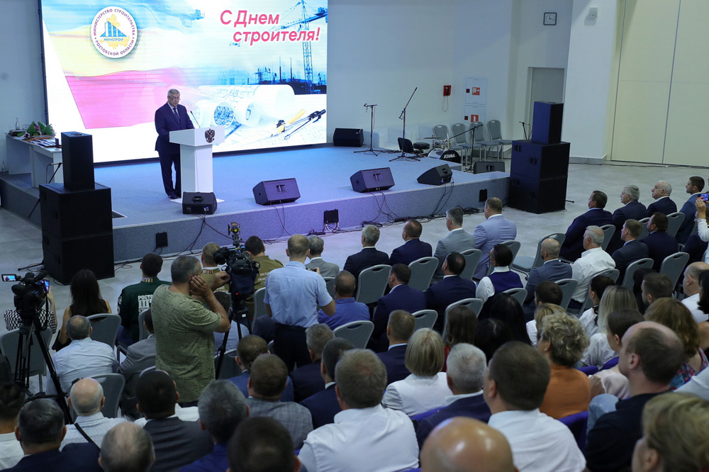 Глава Ростовской области предложил строить ежегодно более 4 млн квадратных метров жилья - фото 1