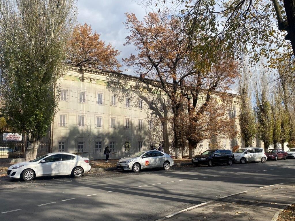 На торги выставлен бывший подпольный госпиталь в Новочеркасске - фото 1