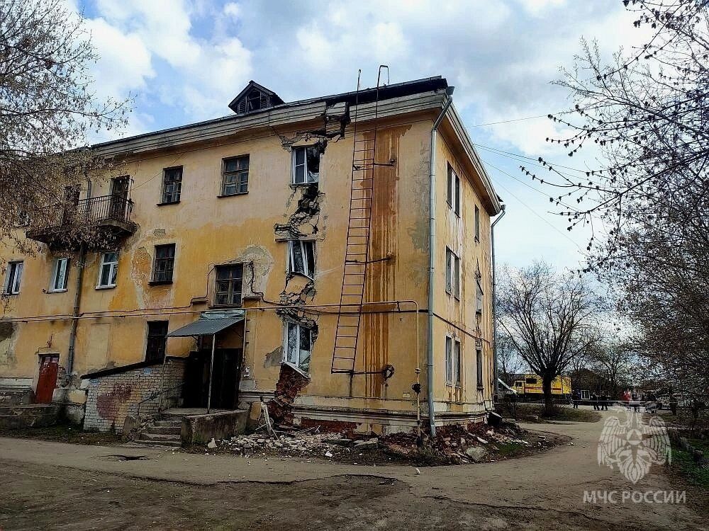 Дом с трещиной на улице Энгельса в Балахне подлежит сносу - фото 1