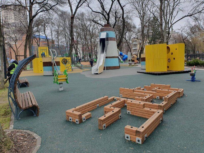 В Миллерове реконструируют шесть детских площадок - Фото 1