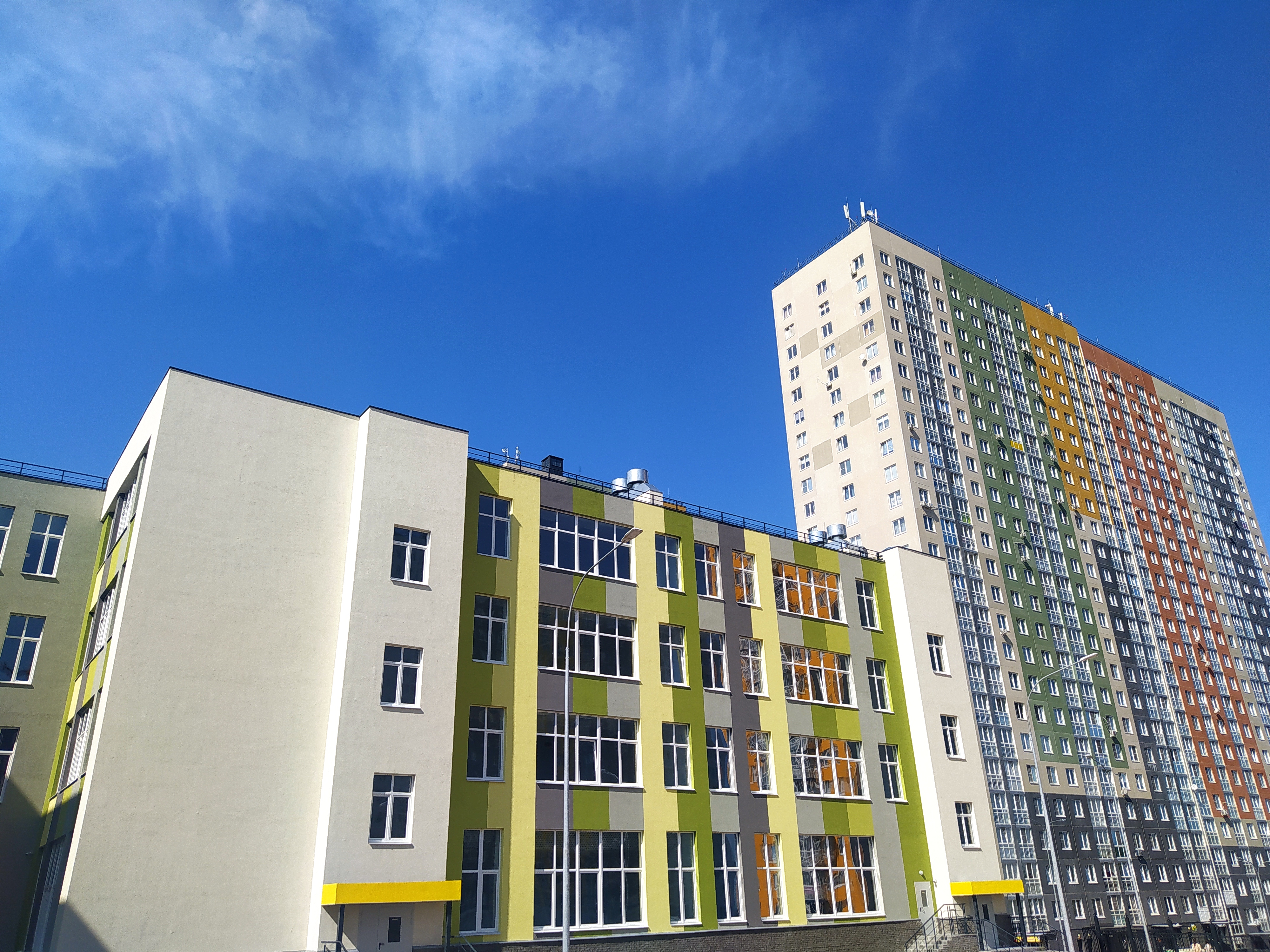 Школу в ЖК «Новинки Smart city» в Нижнем Новгороде достроят в феврале - фото 1