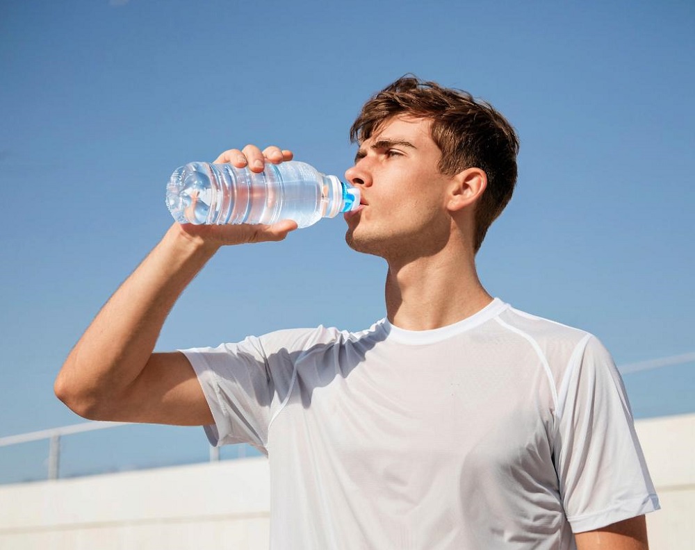 В Ростовской области объявили штормовое предупреждение из-за жары до 41℃ - фото 1