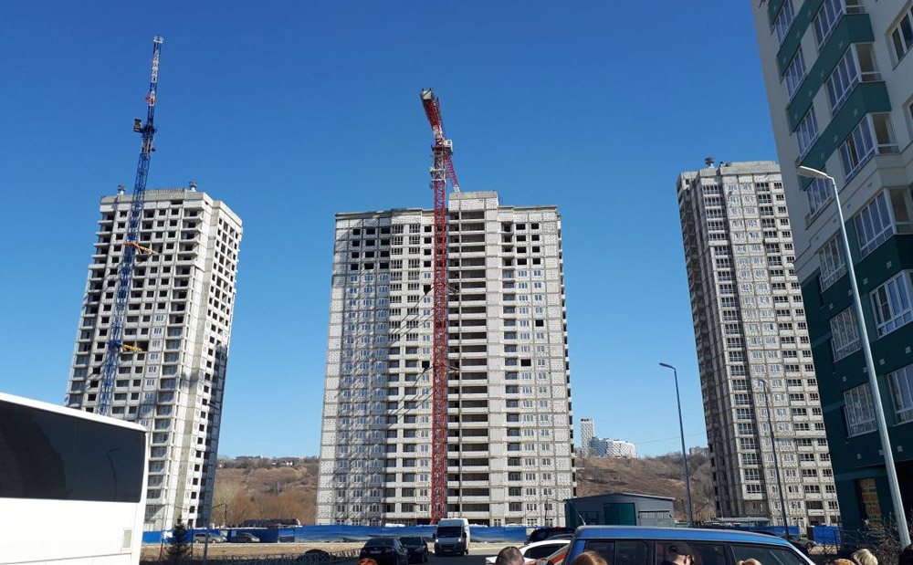 Российский строительный бизнес жалуется на медленное раскрытие счетов эскроу - фото 1
