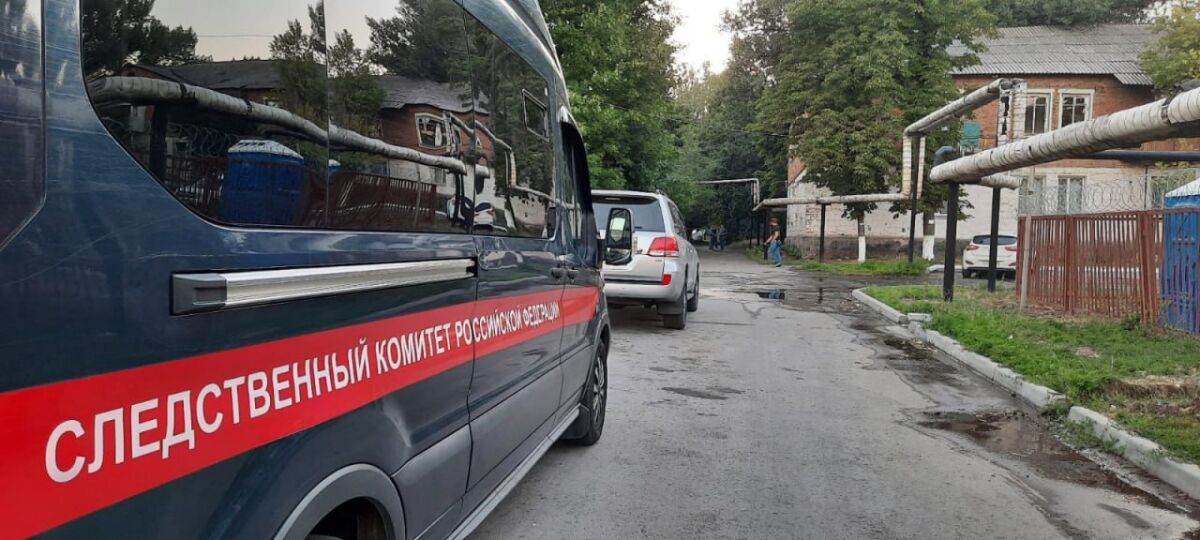 Следователи проверят аварийную школу в Новочеркасске после жалоб жителей - фото 1